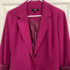 EUC - Apt 9 Fuschia Blazer Size 14